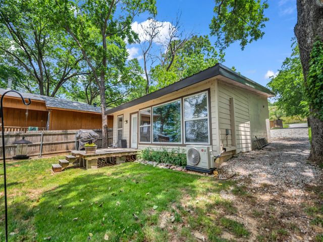 1011 E Lake Drive, Weatherford, TX 76087