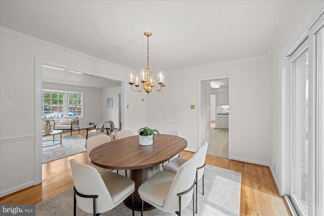 2537 N WAKEFIELD ST, Arlington, VA 22207