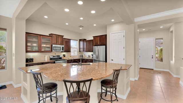 12981 W YELLOW BIRD Lane, Peoria, AZ 85383