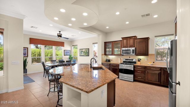 12981 W YELLOW BIRD Lane, Peoria, AZ 85383