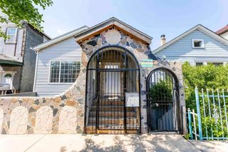 2332 W 18th Place, Chicago, IL 60608