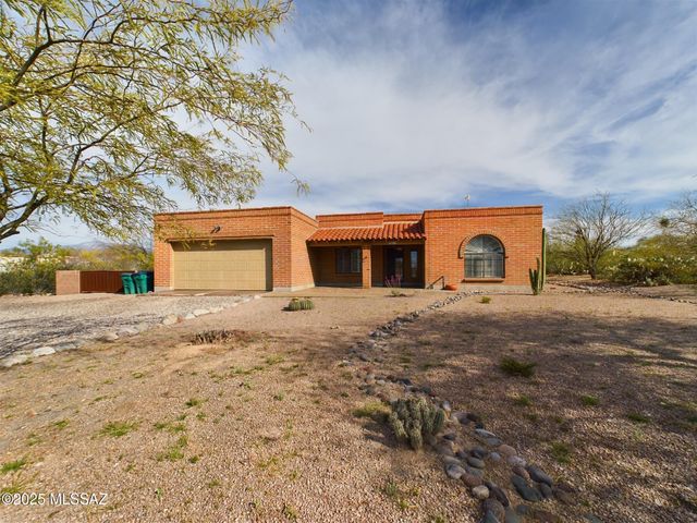 7821 S Ave De Belleza, Tucson, AZ 85747