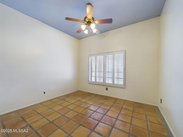 7821 S Ave De Belleza, Tucson, AZ 85747