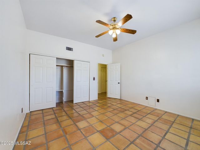 7821 S Ave De Belleza, Tucson, AZ 85747