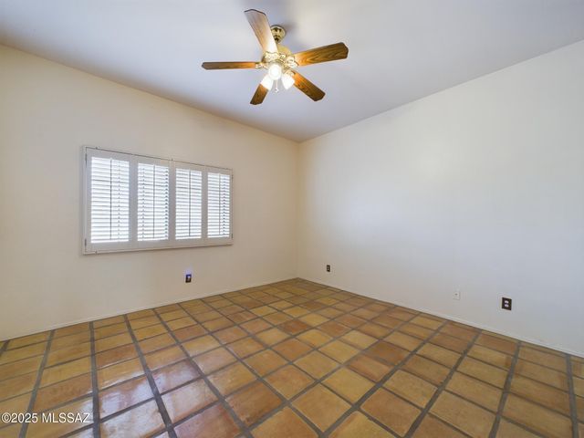 7821 S Ave De Belleza, Tucson, AZ 85747