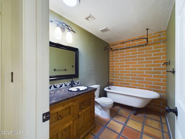 7821 S Ave De Belleza, Tucson, AZ 85747