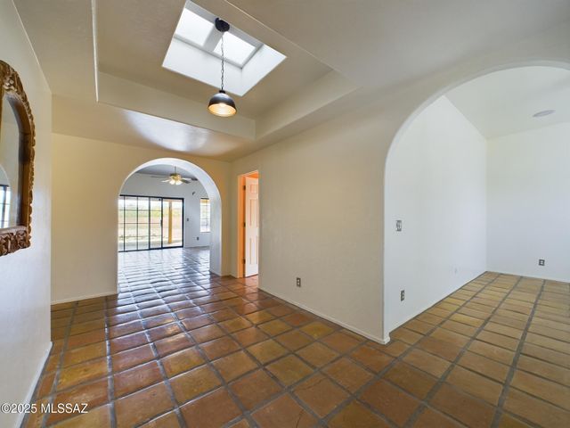 7821 S Ave De Belleza, Tucson, AZ 85747