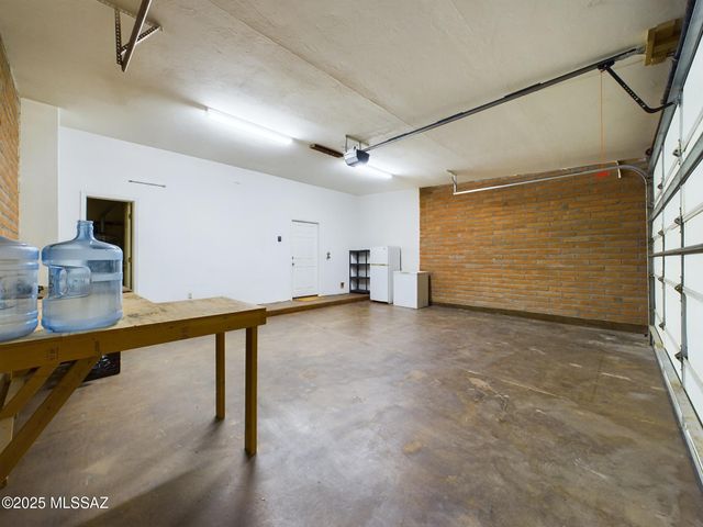 7821 S Ave De Belleza, Tucson, AZ 85747