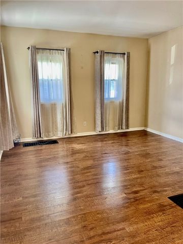 138 Summit Street, Batavia City, NY 14020