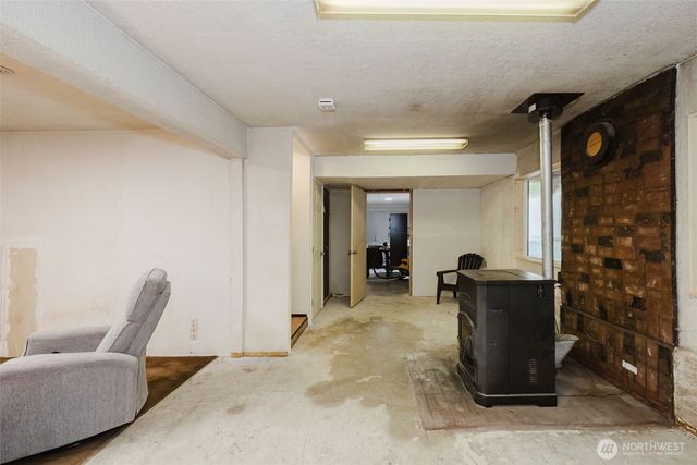 9325 SE Overaa Road, Port Orchard, WA 98367