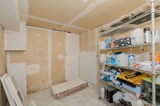 9325 SE Overaa Road, Port Orchard, WA 98367