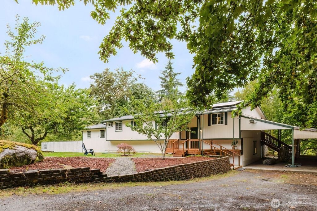 9325 SE Overaa Road, Port Orchard, WA 98367