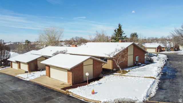 2547 E 1900 N, Layton, UT 84040