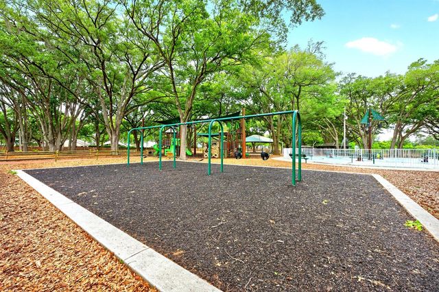 600 NORTHERN WAY 302, Winter Springs, FL 32708
