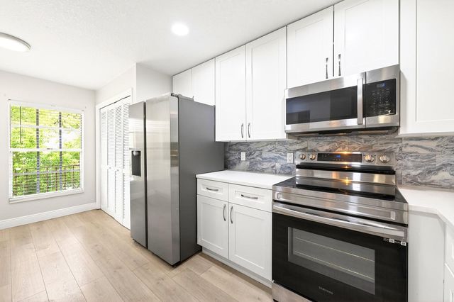 600 NORTHERN WAY 302, Winter Springs, FL 32708