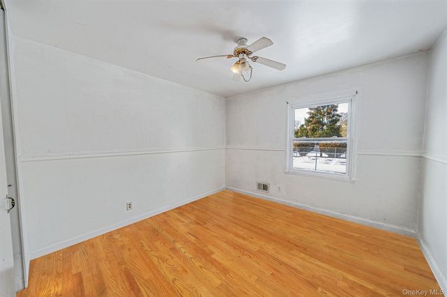 741 Hamilton Avenue, Westhampton Beach, NY 11978