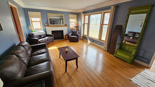 6009 13th Avenue S, Minneapolis, MN 55417