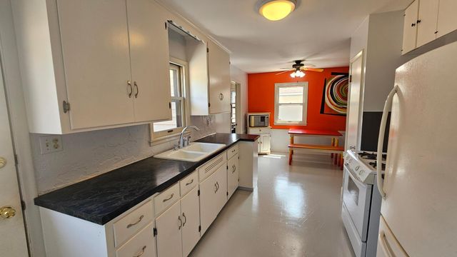 6009 13th Avenue S, Minneapolis, MN 55417