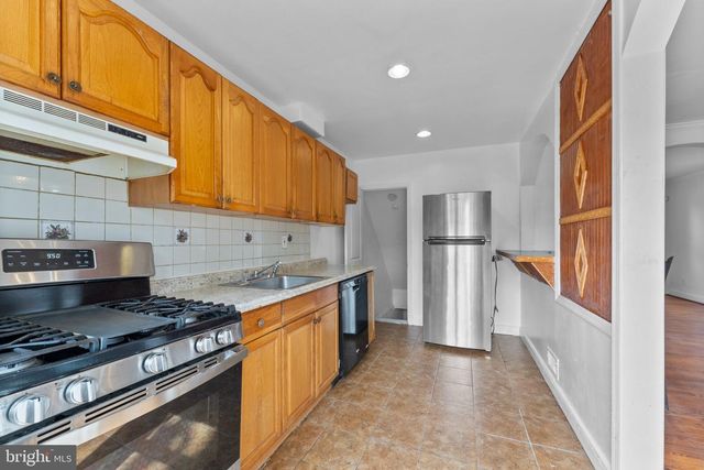 633 WALKER AVE, Baltimore, MD 21212