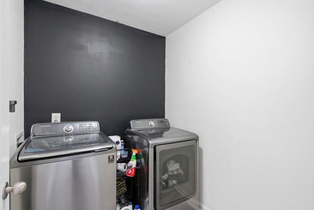 418 Deer Meadow Ln, Lebanon, TN 37090