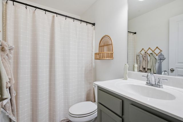 418 Deer Meadow Ln, Lebanon, TN 37090