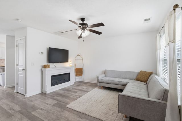 418 Deer Meadow Ln, Lebanon, TN 37090