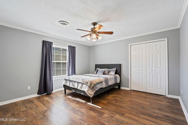 213 Dogwood Lane, Batesville, MS 38606