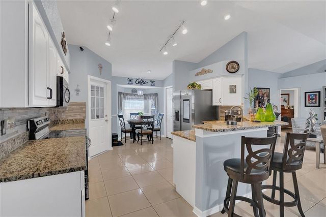 2925 TIMBERCREST PLACE, Lakeland, FL 33810