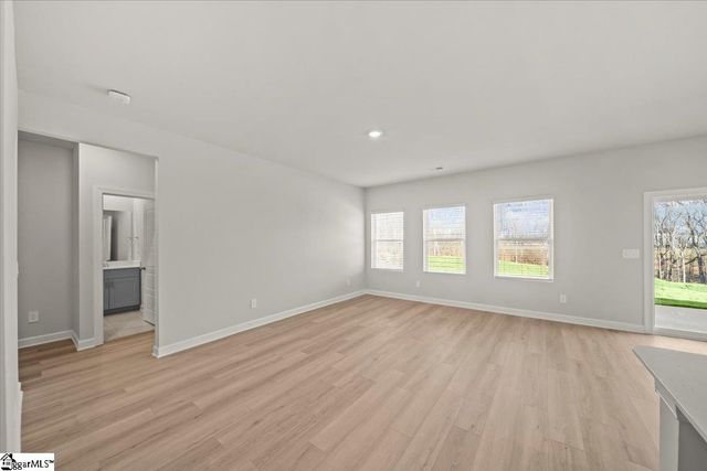 1600 Switchback Circle, Moore, SC 29369