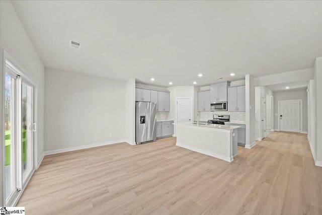 1600 Switchback Circle, Moore, SC 29369