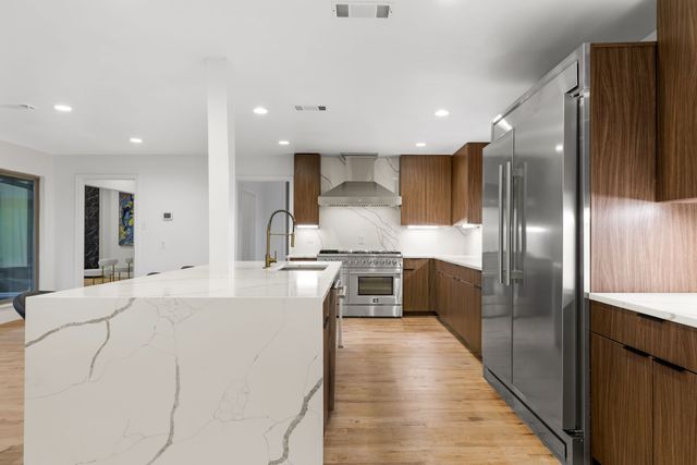 9415 Hill View Drive, Dallas, TX 75231