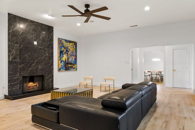 9415 Hill View Drive, Dallas, TX 75231