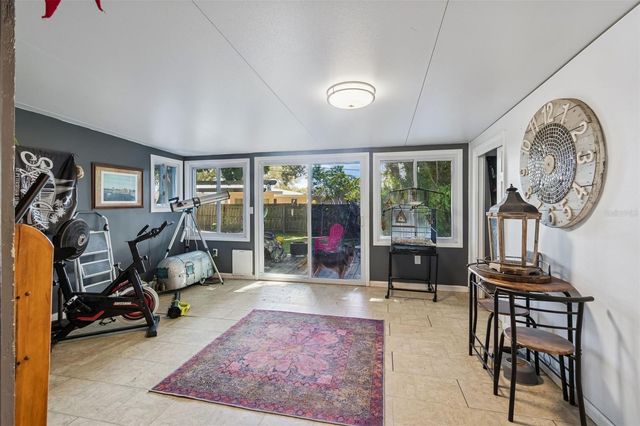 2120 CORONADA WAY S, St Petersburg, FL 33712