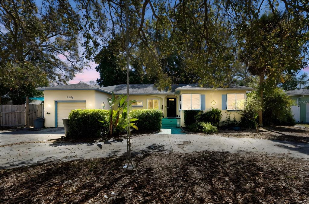 2120 CORONADA WAY S, St Petersburg, FL 33712