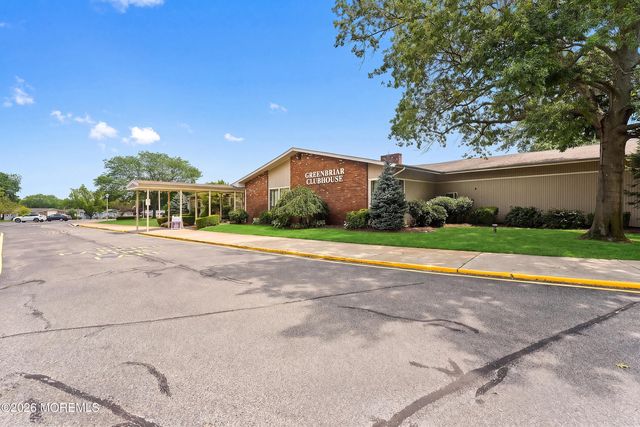 27 Tony Court, Brick, NJ 08724