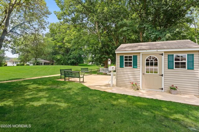 27 Tony Court, Brick, NJ 08724