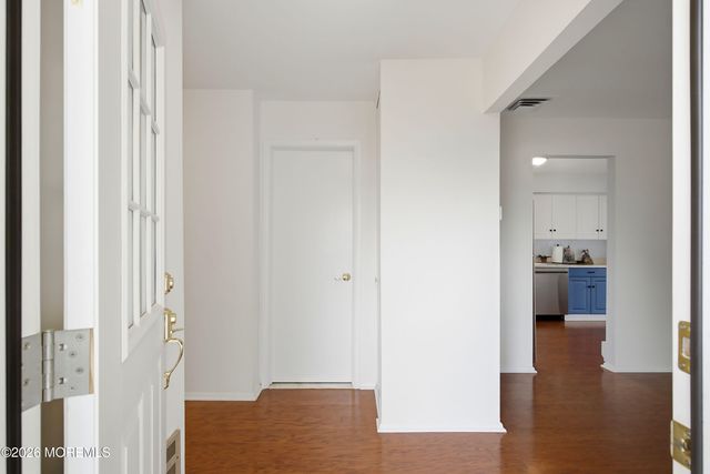 27 Tony Court, Brick, NJ 08724