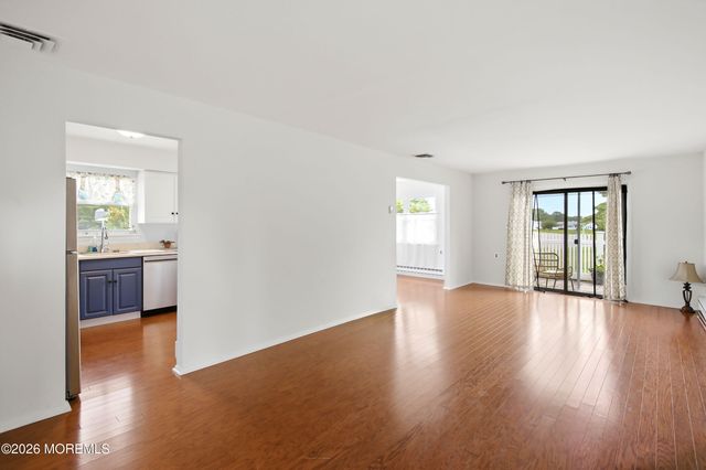 27 Tony Court, Brick, NJ 08724