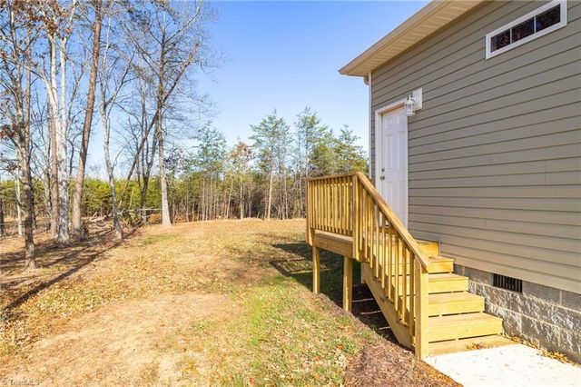 1923 South Avenue, Eden, NC 27288