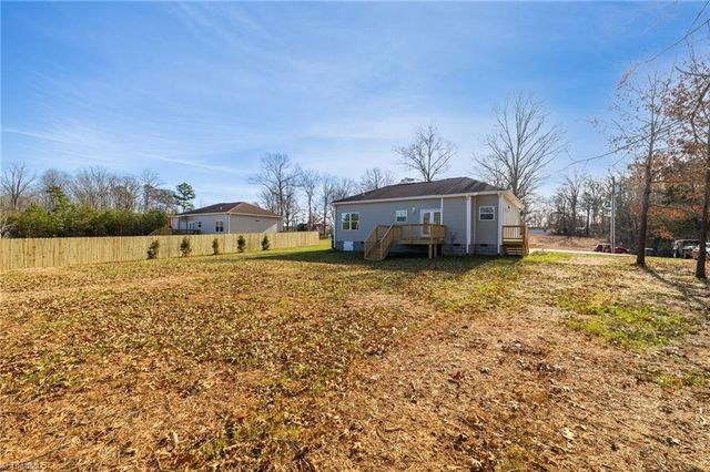 1923 South Avenue, Eden, NC 27288