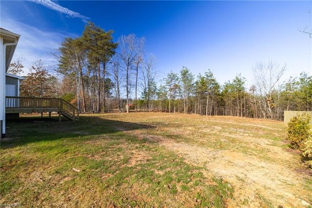 1923 South Avenue, Eden, NC 27288