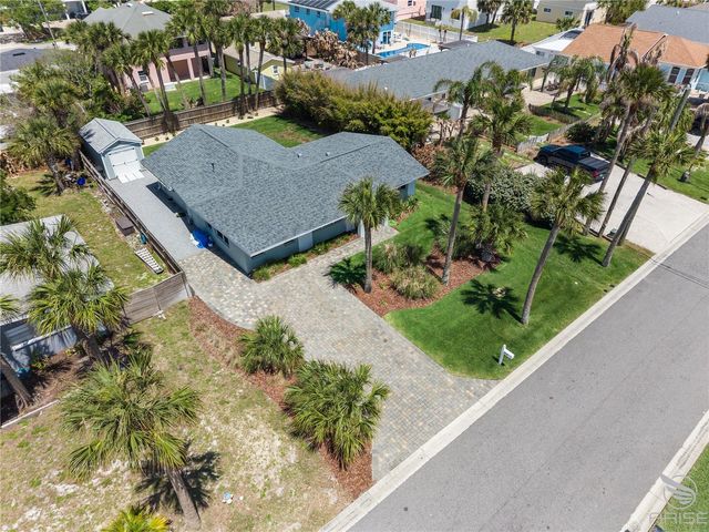 818 HOPE AVENUE, New Smyrna Beach, FL 32169