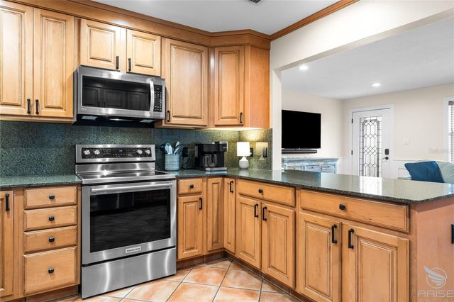 818 HOPE AVENUE, New Smyrna Beach, FL 32169