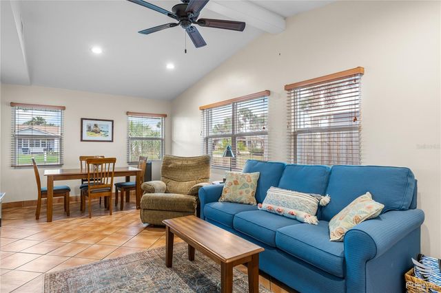 818 HOPE AVENUE, New Smyrna Beach, FL 32169