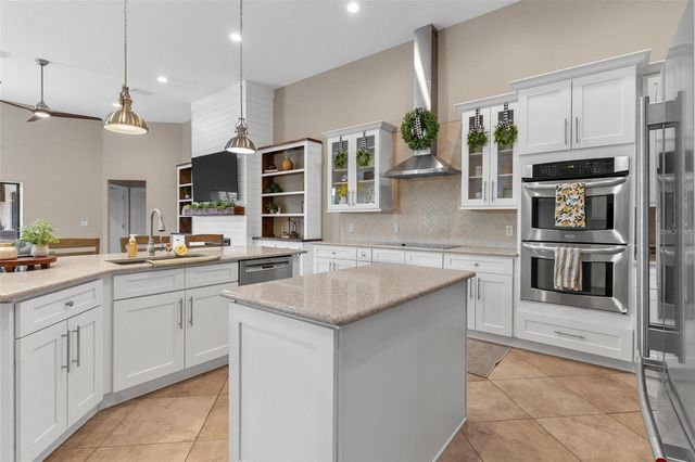 2587 NE 108TH LANE, Oxford, FL 34484