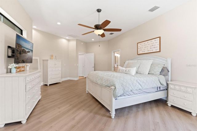 2587 NE 108TH LANE, Oxford, FL 34484