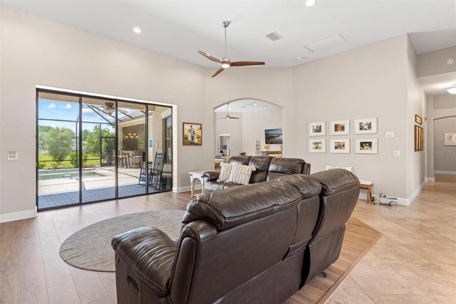 2587 NE 108TH LANE, Oxford, FL 34484