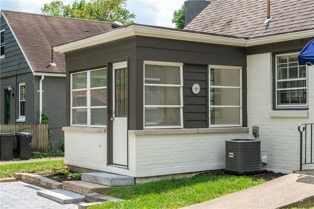 726 Acorn Drive, Oakwood, OH 45419