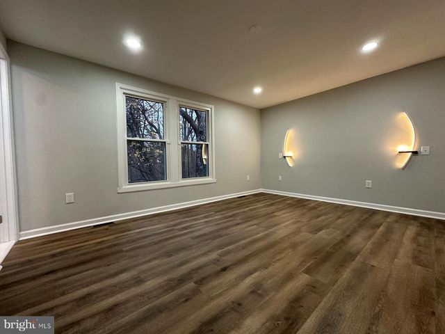 1411 MERCER RD, Haymarket, VA 20169