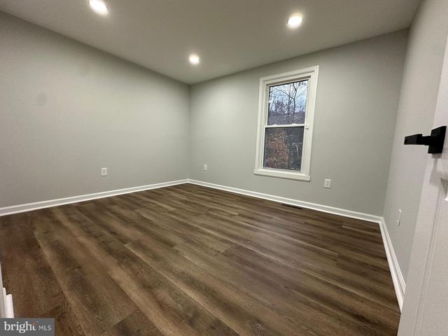 1411 MERCER RD, Haymarket, VA 20169